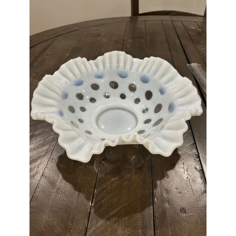 Vintage‎ Fenton White Opalescent Coin Dot Crimped Ruffle Console Bowl 10.25